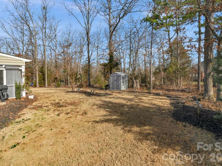 2637 Southern Trace Drive, Waxhaw, NC 28173.  MLS# CAR4336357, YatesRealty ID 18482. 