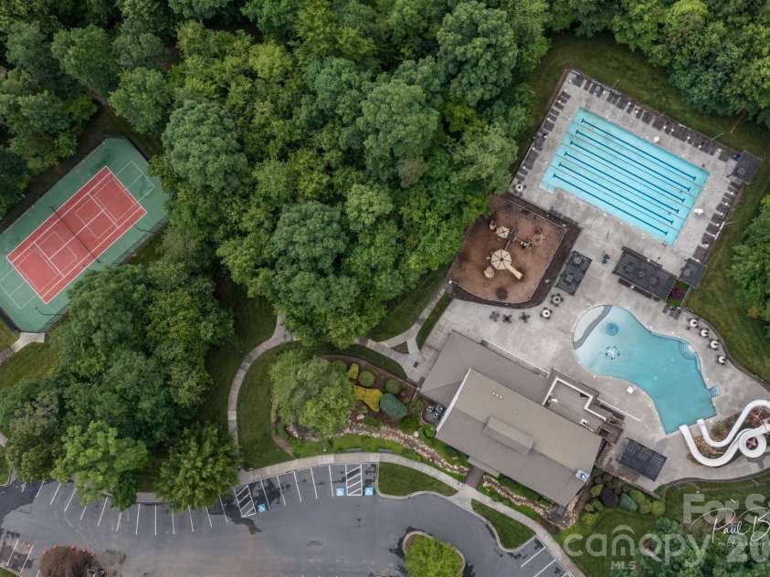 2637 Southern Trace Drive, Waxhaw, NC 28173.  MLS# CAR4336357, YatesRealty ID 18482. Lawson Amenities