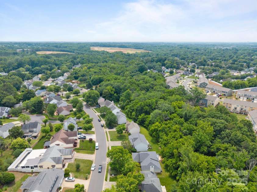 1321 Land Grant Road, Charlotte, NC 28217.  MLS# CAR4258134, YatesRealty ID 18485. 