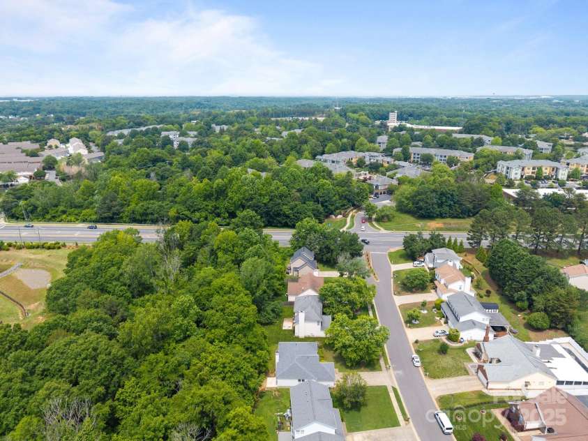 1321 Land Grant Road, Charlotte, NC 28217.  MLS# CAR4258134, YatesRealty ID 18485. 