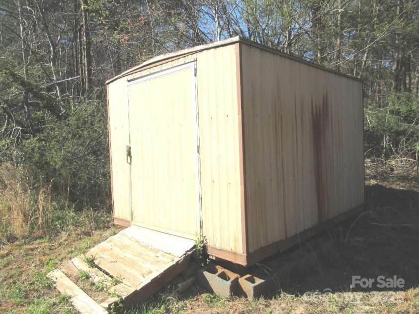 5180 Macedonia Church Road, Vale, NC 28168.  MLS# CAR4247867, YatesRealty ID 18486. 