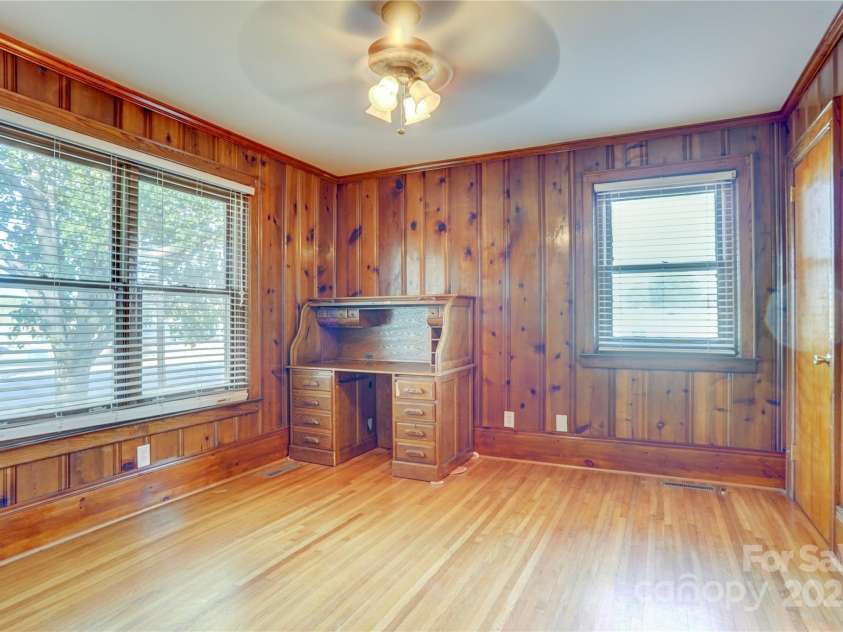 606 Jackson Street, Kannapolis, NC 28083.  MLS# CAR4314447, YatesRealty ID 1849. 