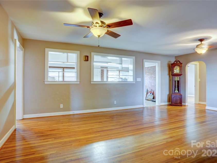 606 Jackson Street, Kannapolis, NC 28083.  MLS# CAR4314447, YatesRealty ID 1849. 