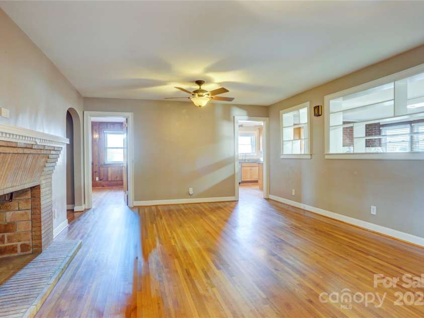 606 Jackson Street, Kannapolis, NC 28083.  MLS# CAR4314447, YatesRealty ID 1849. 