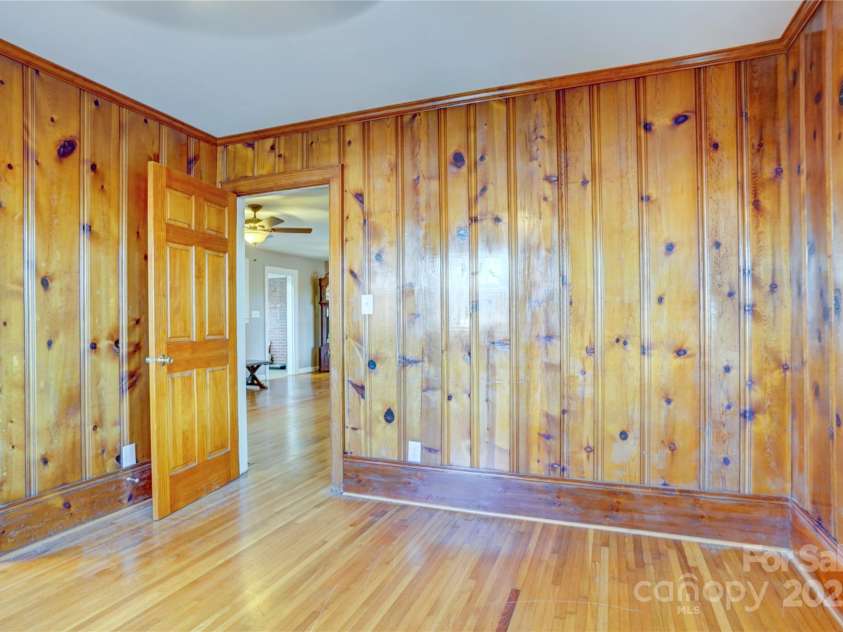 606 Jackson Street, Kannapolis, NC 28083.  MLS# CAR4314447, YatesRealty ID 1849. 