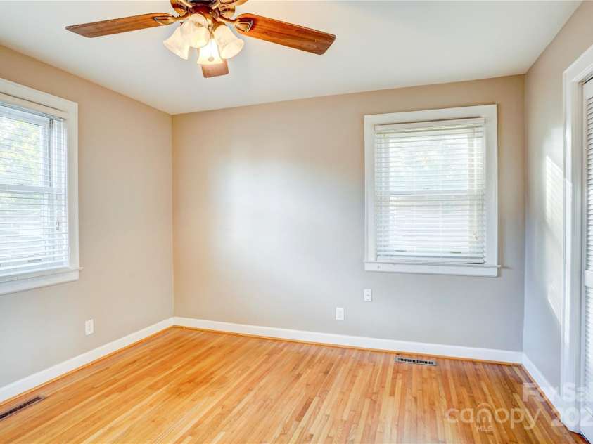 606 Jackson Street, Kannapolis, NC 28083.  MLS# CAR4314447, YatesRealty ID 1849. 