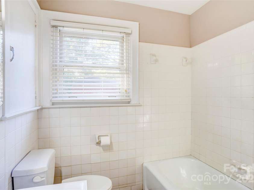 606 Jackson Street, Kannapolis, NC 28083.  MLS# CAR4314447, YatesRealty ID 1849. 