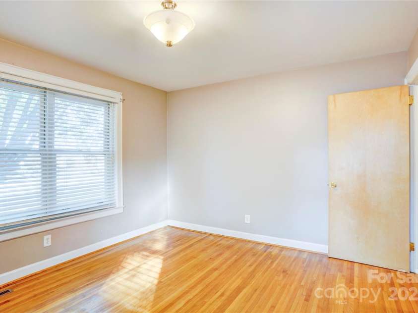 606 Jackson Street, Kannapolis, NC 28083.  MLS# CAR4314447, YatesRealty ID 1849. 