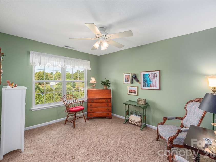 27 Worthington Lane, Weaverville, NC 28787.  MLS# CAR4309471, YatesRealty ID 18491. 
