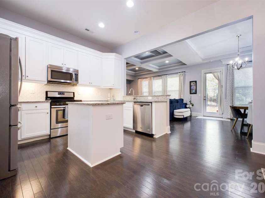 5410 Shannon Bell Lane, Charlotte, NC 28277.  MLS# CAR4326663, YatesRealty ID 18492. 