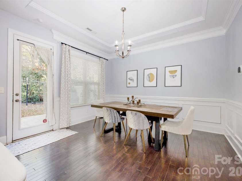 5410 Shannon Bell Lane, Charlotte, NC 28277.  MLS# CAR4326663, YatesRealty ID 18492. 