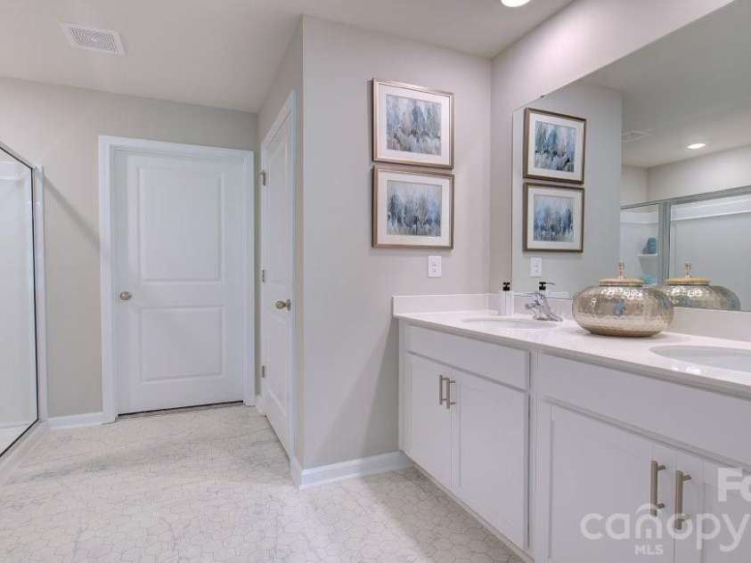 65 Cora View Trail, Waynesville, NC 28785.  MLS# CAR4354398, YatesRealty ID 18493. Photos are representative