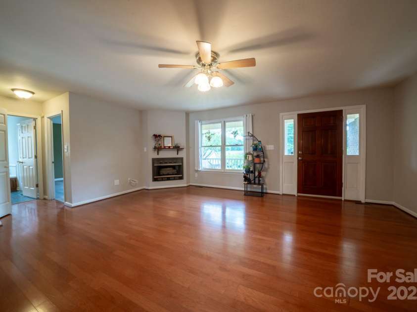 8259 Camelia Lane, Denver, NC 28037.  MLS# CAR4265410, YatesRealty ID 18494. 