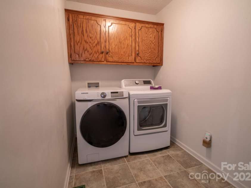 8259 Camelia Lane, Denver, NC 28037.  MLS# CAR4265410, YatesRealty ID 18494. 