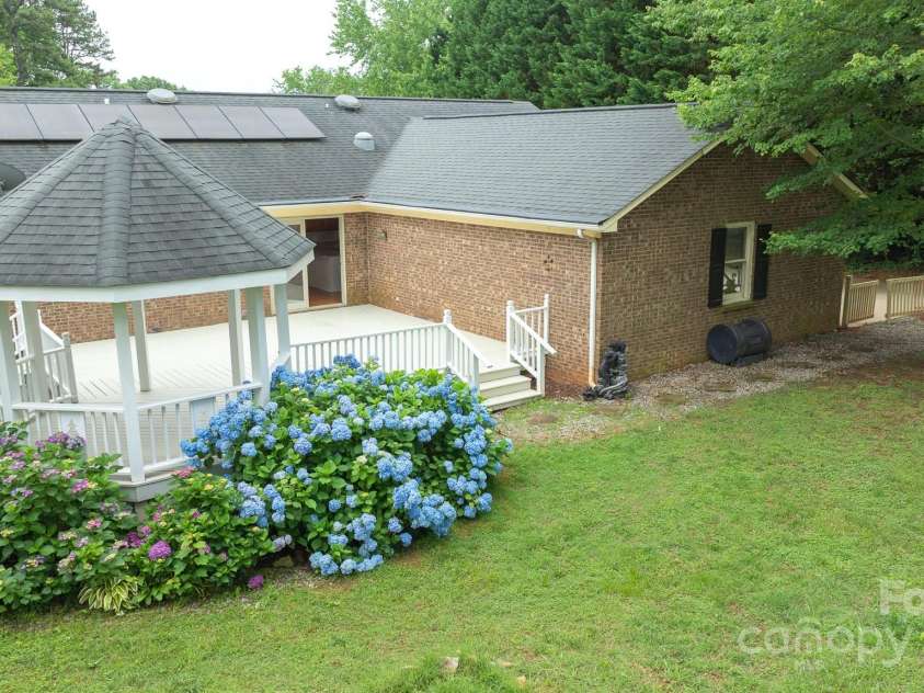 8259 Camelia Lane, Denver, NC 28037.  MLS# CAR4265410, YatesRealty ID 18494. 