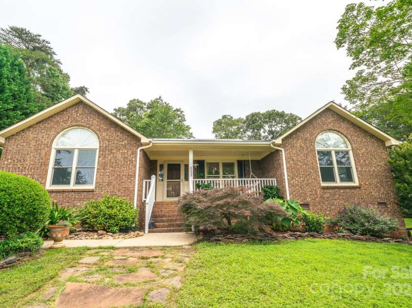8259 Camelia Lane, Denver, NC 28037.  MLS# CAR4265410, YatesRealty ID 18494. 