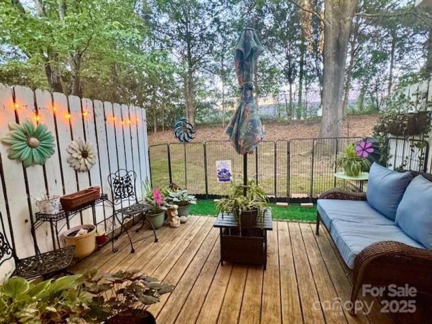 303 Heritage Parkway, Fort Mill, SC 29715.  MLS# CAR4255679, YatesRealty ID 18495. Patio Oasis