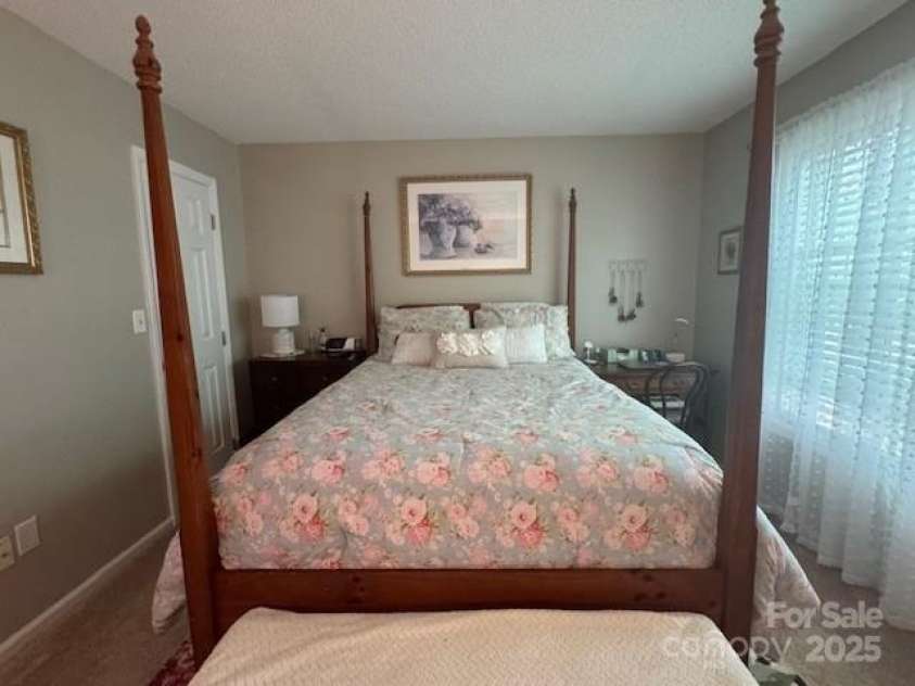 303 Heritage Parkway, Fort Mill, SC 29715.  MLS# CAR4255679, YatesRealty ID 18495. Primary Bedroom