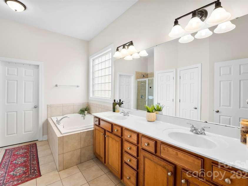 4115 Birkshire Heights, Fort Mill, SC 29708.  MLS# CAR4320213, YatesRealty ID 18496. 