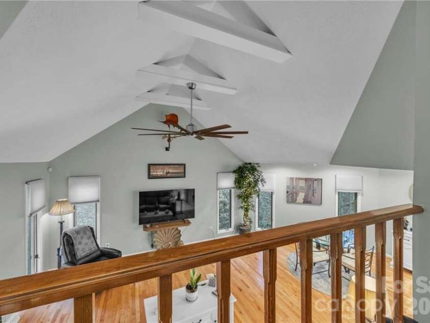 139 Alpine Drive, Wilkesboro, NC 28697.  MLS# CAR4361338, YatesRealty ID 18497. 