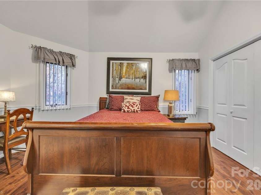 139 Alpine Drive, Wilkesboro, NC 28697.  MLS# CAR4361338, YatesRealty ID 18497. 