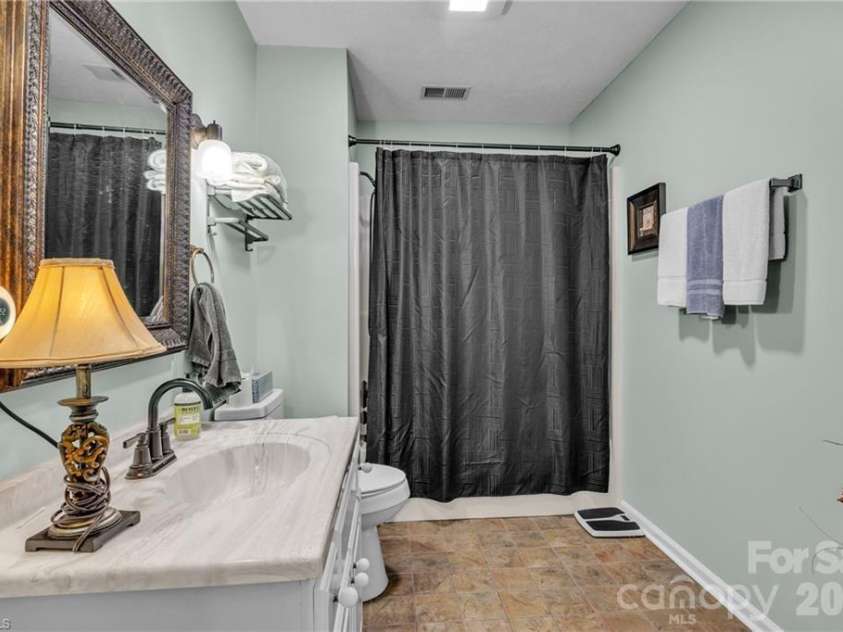 139 Alpine Drive, Wilkesboro, NC 28697.  MLS# CAR4361338, YatesRealty ID 18497. 