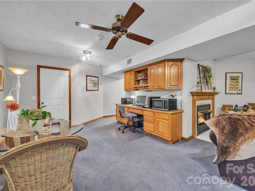 139 Alpine Drive, Wilkesboro, NC 28697.  MLS# CAR4361338, YatesRealty ID 18497. 