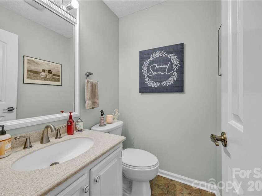 139 Alpine Drive, Wilkesboro, NC 28697.  MLS# CAR4361338, YatesRealty ID 18497. 