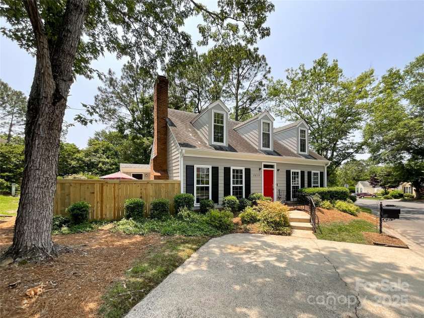 2619 Quailrush Road, Charlotte, NC 28226.  MLS# CAR4264373, YatesRealty ID 18497. 