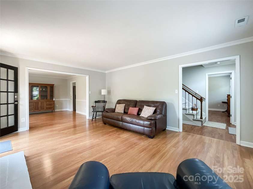 2619 Quailrush Road, Charlotte, NC 28226.  MLS# CAR4264373, YatesRealty ID 18497. 