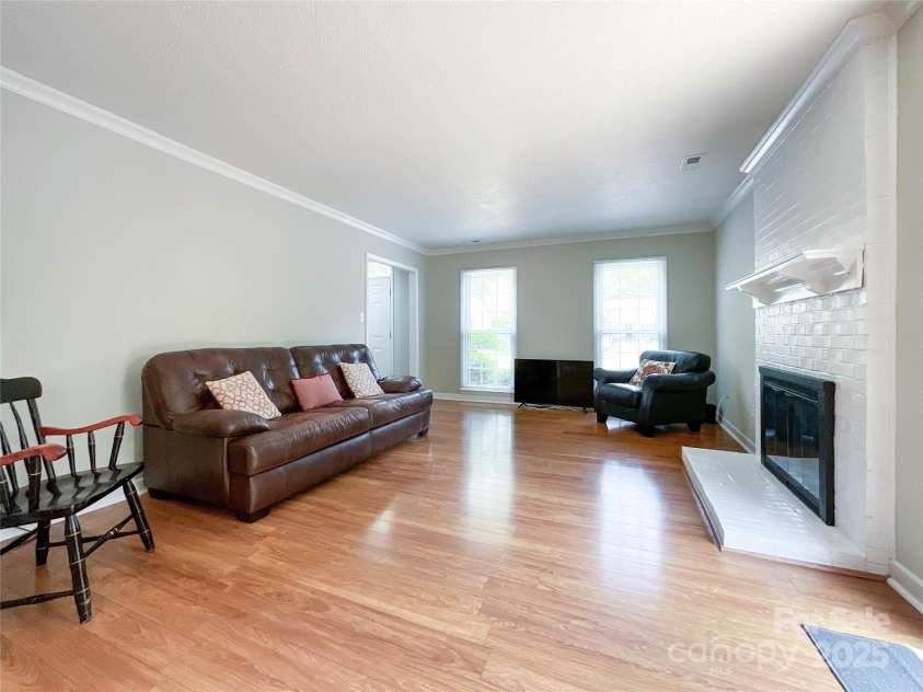 2619 Quailrush Road, Charlotte, NC 28226.  MLS# CAR4264373, YatesRealty ID 18497. 
