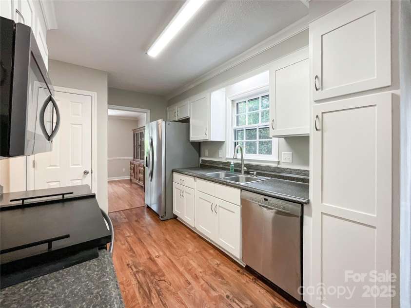 2619 Quailrush Road, Charlotte, NC 28226.  MLS# CAR4264373, YatesRealty ID 18497. 