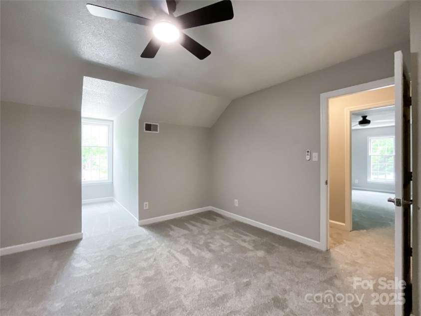 2619 Quailrush Road, Charlotte, NC 28226.  MLS# CAR4264373, YatesRealty ID 18497. 