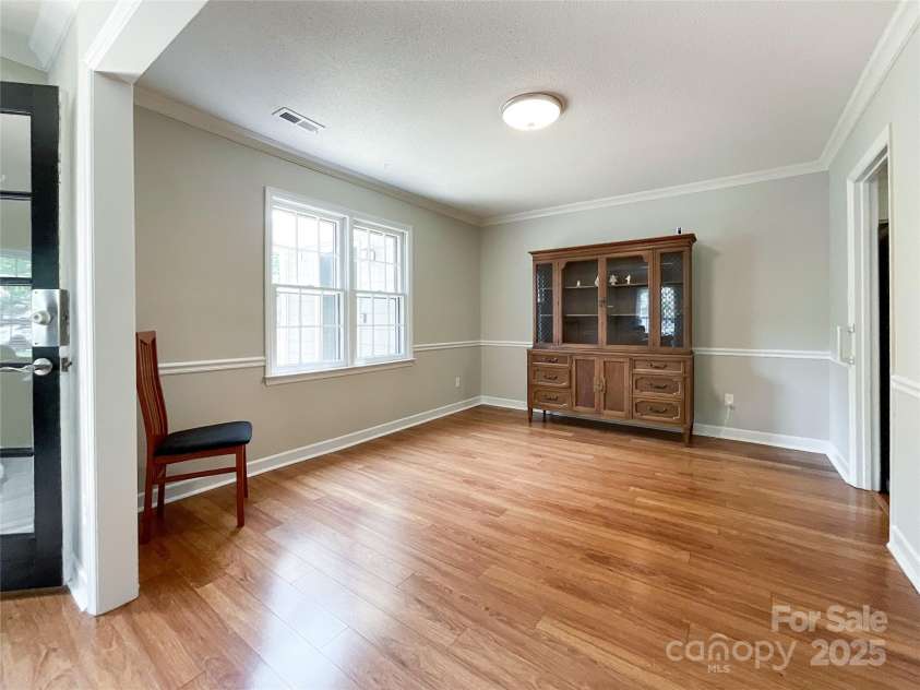 2619 Quailrush Road, Charlotte, NC 28226.  MLS# CAR4264373, YatesRealty ID 18497. Dinning room