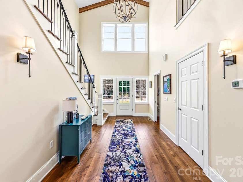 74 Shipman Parkway, Flat Rock, NC 28731.  MLS# CAR4333958, YatesRealty ID 18498. 