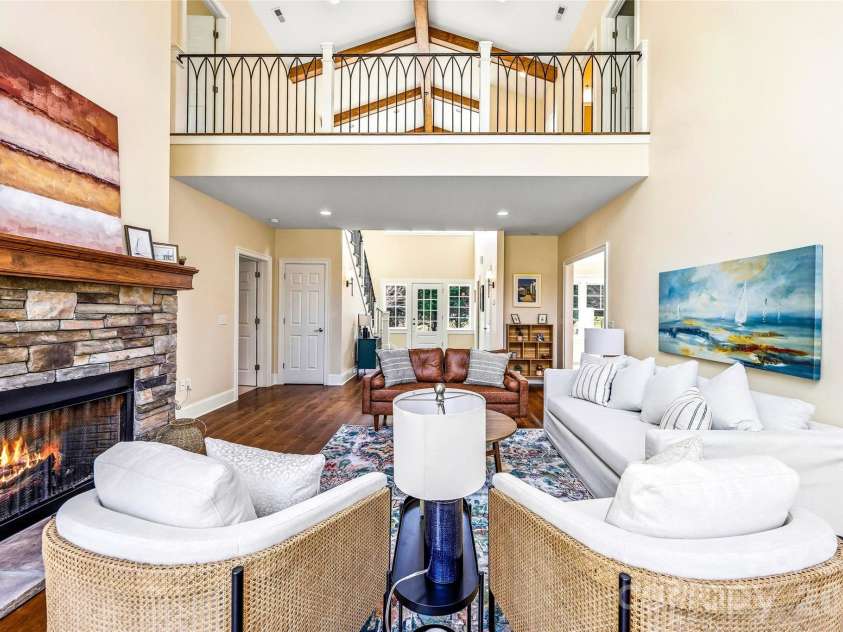 74 Shipman Parkway, Flat Rock, NC 28731.  MLS# CAR4333958, YatesRealty ID 18498. 