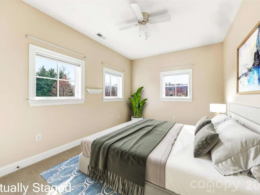 74 Shipman Parkway, Flat Rock, NC 28731.  MLS# CAR4333958, YatesRealty ID 18498. 