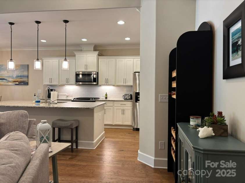 1636 Sand Harbor Circle, Ocean Isle Beach, NC 28469.  MLS# CAR4266071, YatesRealty ID 18499. Kitchen-Dining Living Room