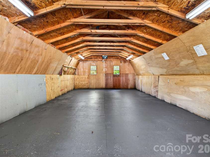 443 Cascades Parkway, Nebo, NC 28761.  MLS# CAR4375934, YatesRealty ID 18499. 