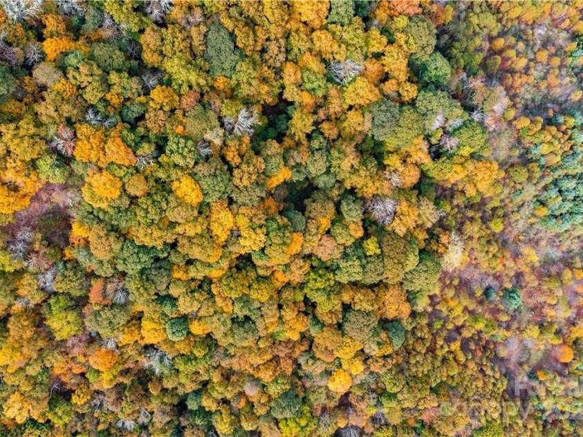 1375 Swing Road, Burnsville, NC 28714.  MLS# CAR4131042, YatesRealty ID 185. 