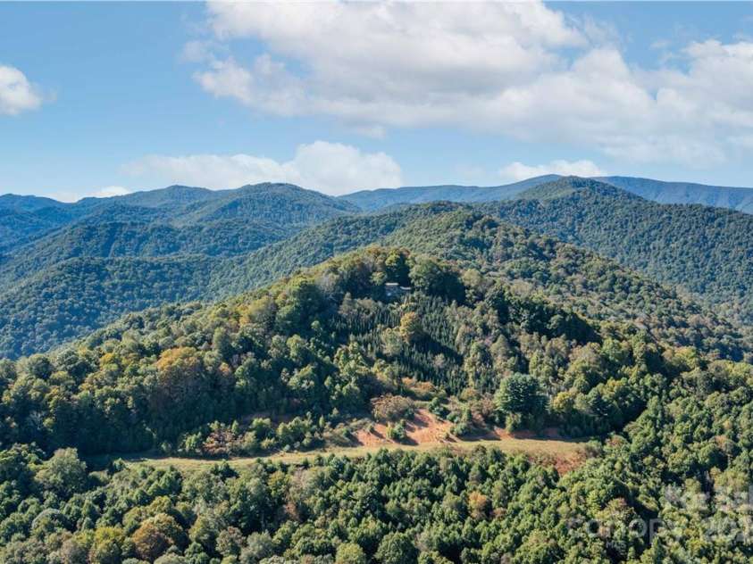 1375 Swing Road, Burnsville, NC 28714.  MLS# CAR4131042, YatesRealty ID 185. 