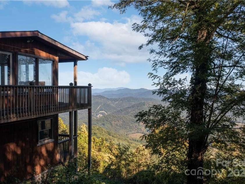 1375 Swing Road, Burnsville, NC 28714.  MLS# CAR4131042, YatesRealty ID 185. Views spanning over 4 counties