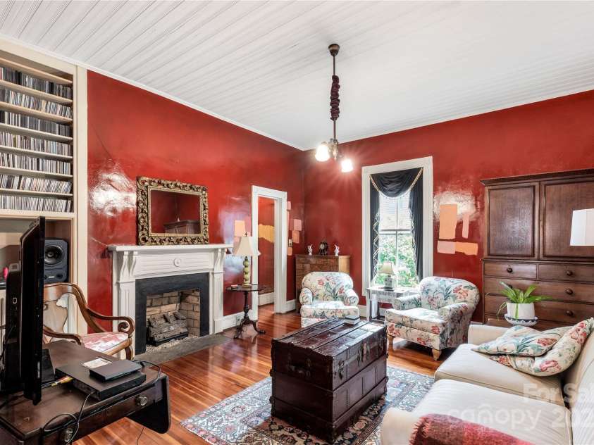 7 Kings Mountain Street, York, SC 29745.  MLS# CAR4261573, YatesRealty ID 185. 