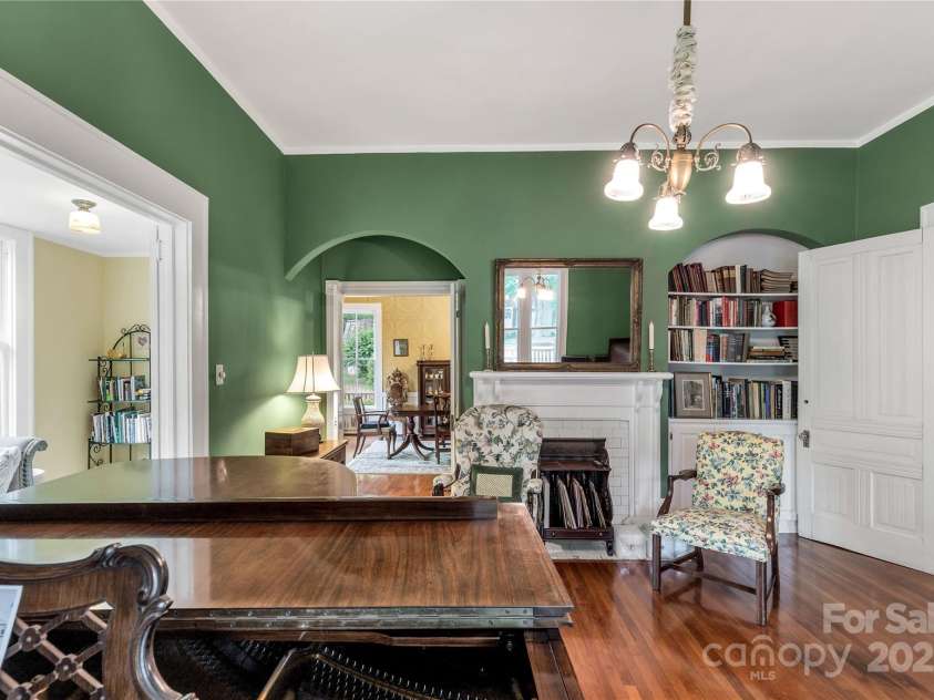 7 Kings Mountain Street, York, SC 29745.  MLS# CAR4261573, YatesRealty ID 185. 