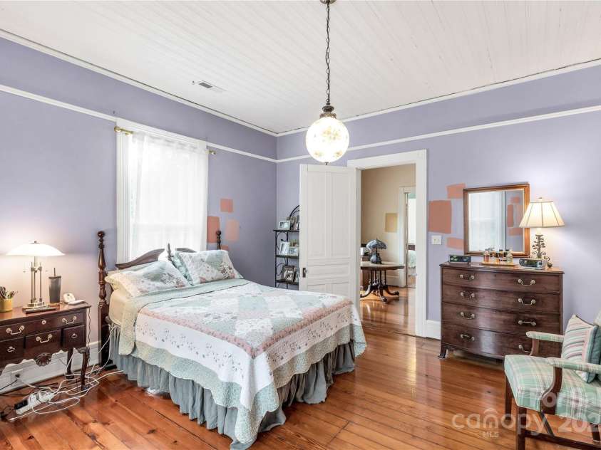 7 Kings Mountain Street, York, SC 29745.  MLS# CAR4261573, YatesRealty ID 185. 