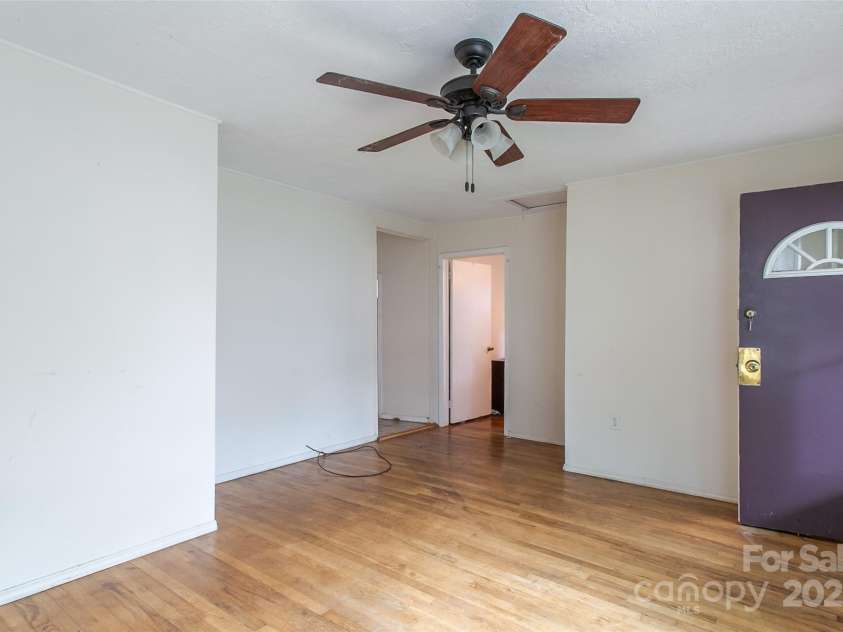 27 Curlee Street, Brevard, NC 28712.  MLS# CAR4284053, YatesRealty ID 1850. 