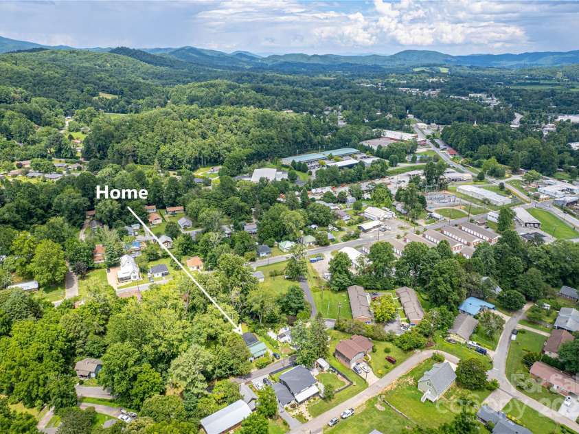 27 Curlee Street, Brevard, NC 28712.  MLS# CAR4284053, YatesRealty ID 1850. 