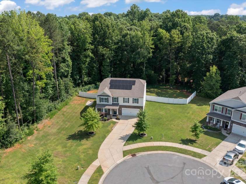 301 Wheat Field Drive, Mount Holly, NC 28120.  MLS# CAR4267652, YatesRealty ID 18501. 