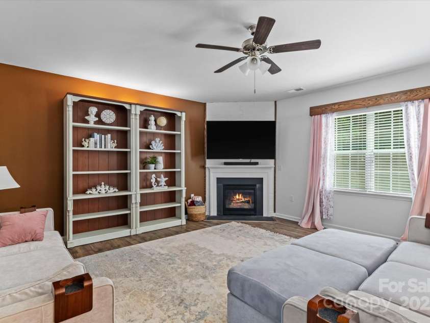 301 Wheat Field Drive, Mount Holly, NC 28120.  MLS# CAR4267652, YatesRealty ID 18501. 