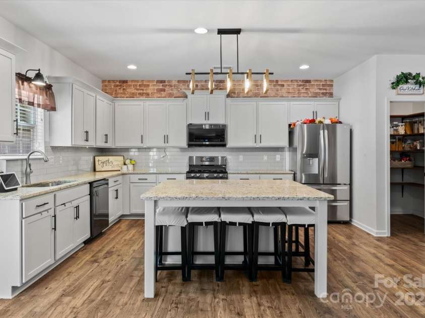 301 Wheat Field Drive, Mount Holly, NC 28120.  MLS# CAR4267652, YatesRealty ID 18501. 